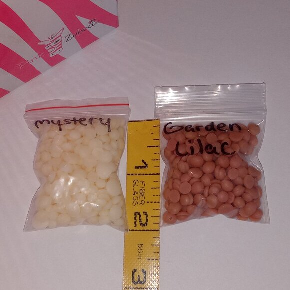 🎯 10 for $10 / Pink Zebra Sprinkles 2 Samples Garden Lilac & Mystery Scents - Picture 2 of 6